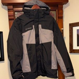 Columbia Black and Gray Ski ⛷️ Jacket